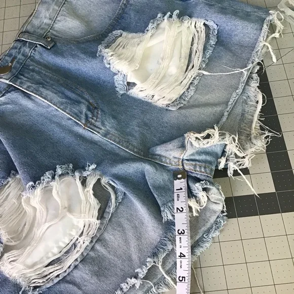 Distressed Jean Shorts NWT - Picture 7 of 9